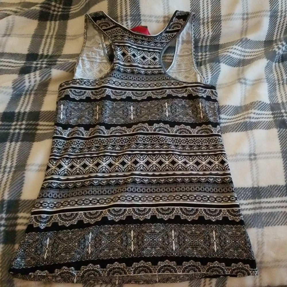 Hot Topic Racerback Tank Fitted - Picture 3 of 4